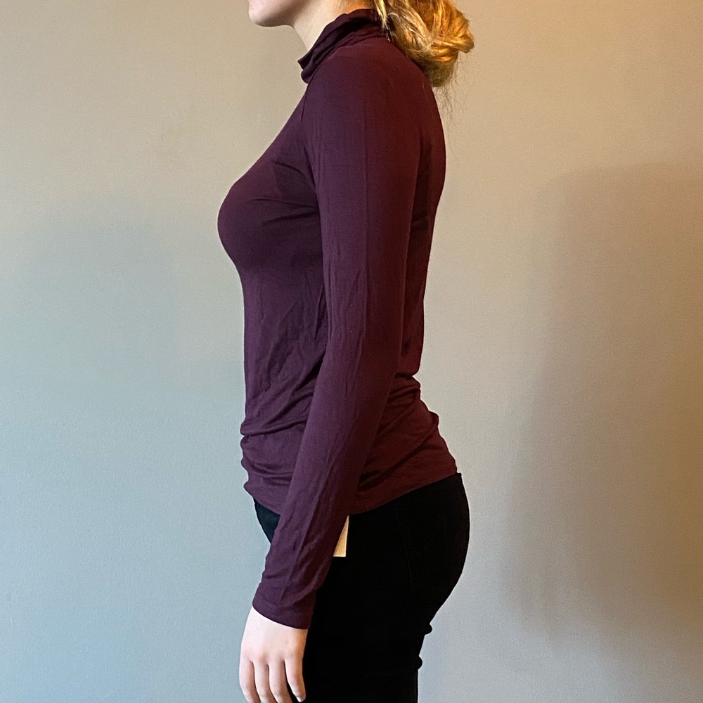 Ellen Tracy Turtleneck Tee - Picture 3 of 5